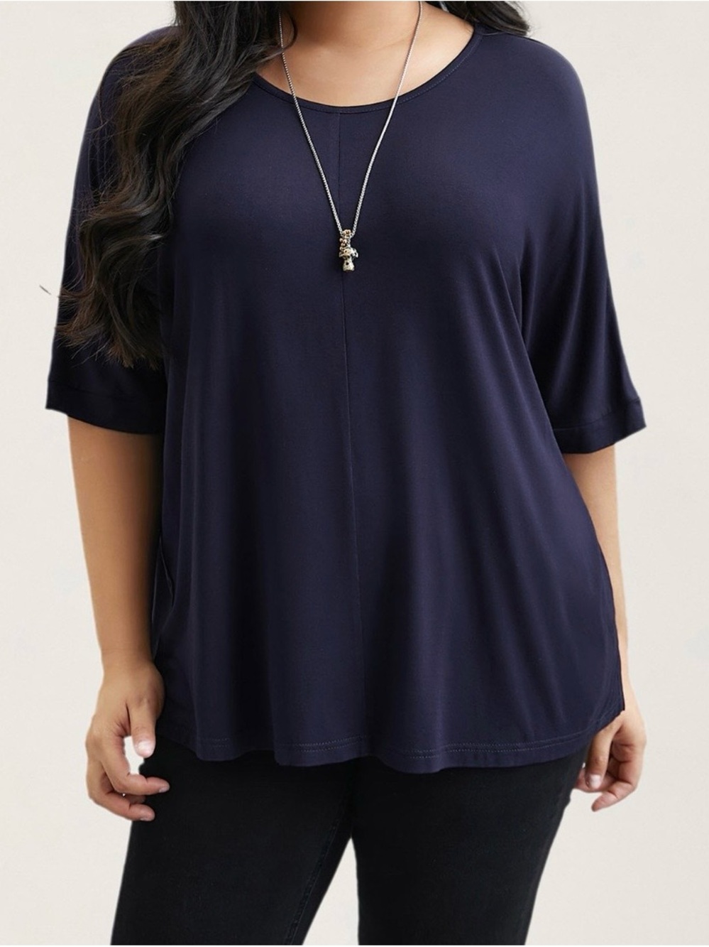 BloomChic Supersoft Round Neck T-Shirt - Navy